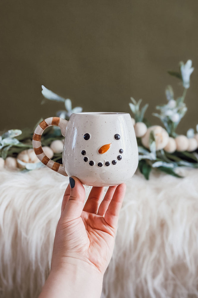 
            
                Load image into Gallery viewer, The Snowman Ceramic Mug + Socks
            
        
