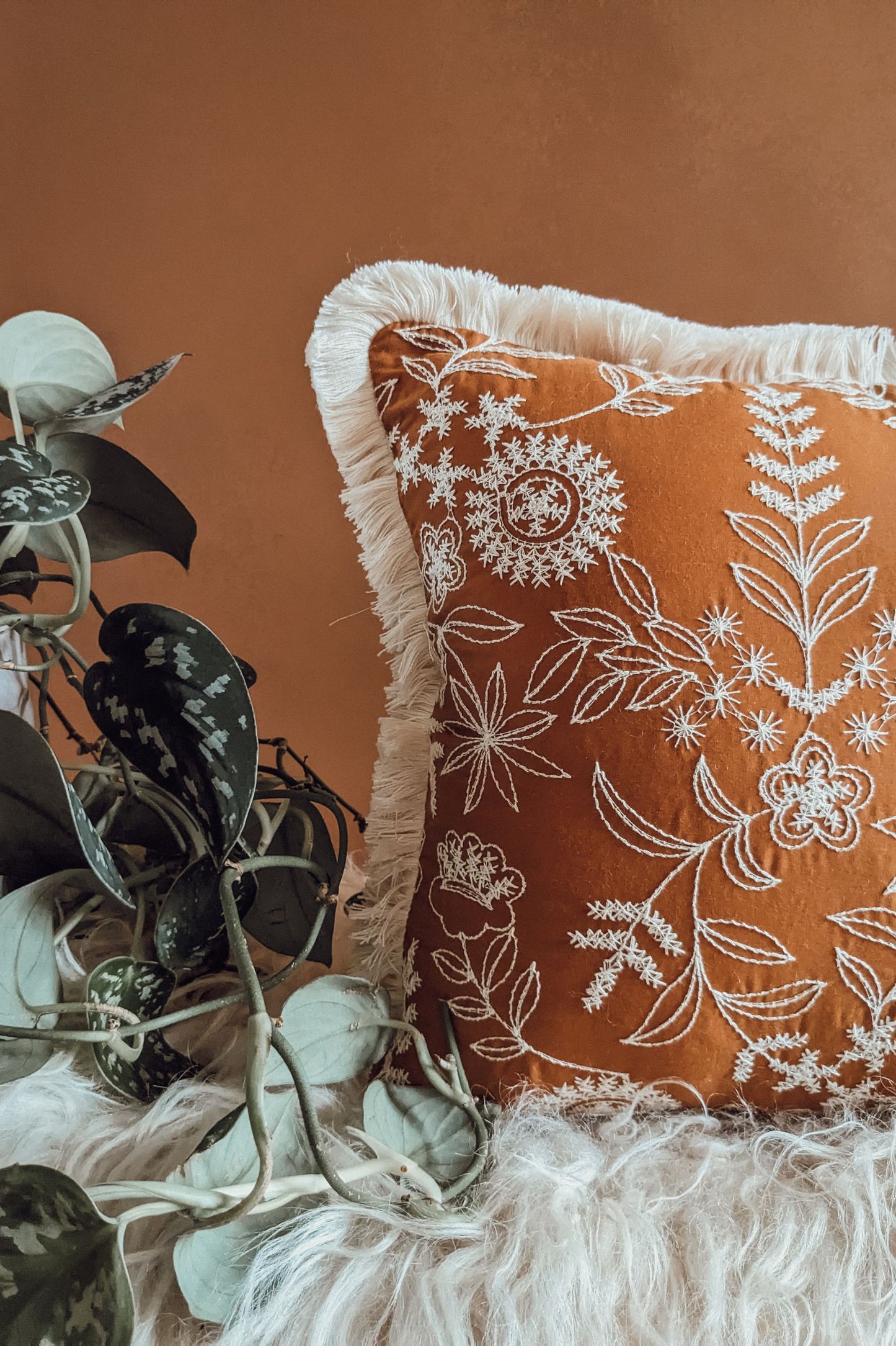 'Florals Of Glencoe' Legend Fringe Cushion