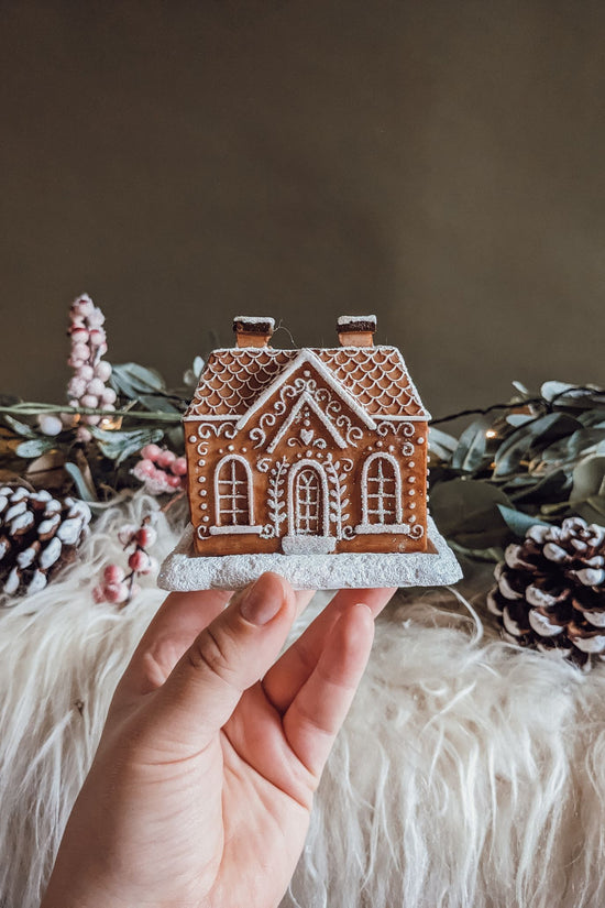 Gingerbread Incense House + Cones