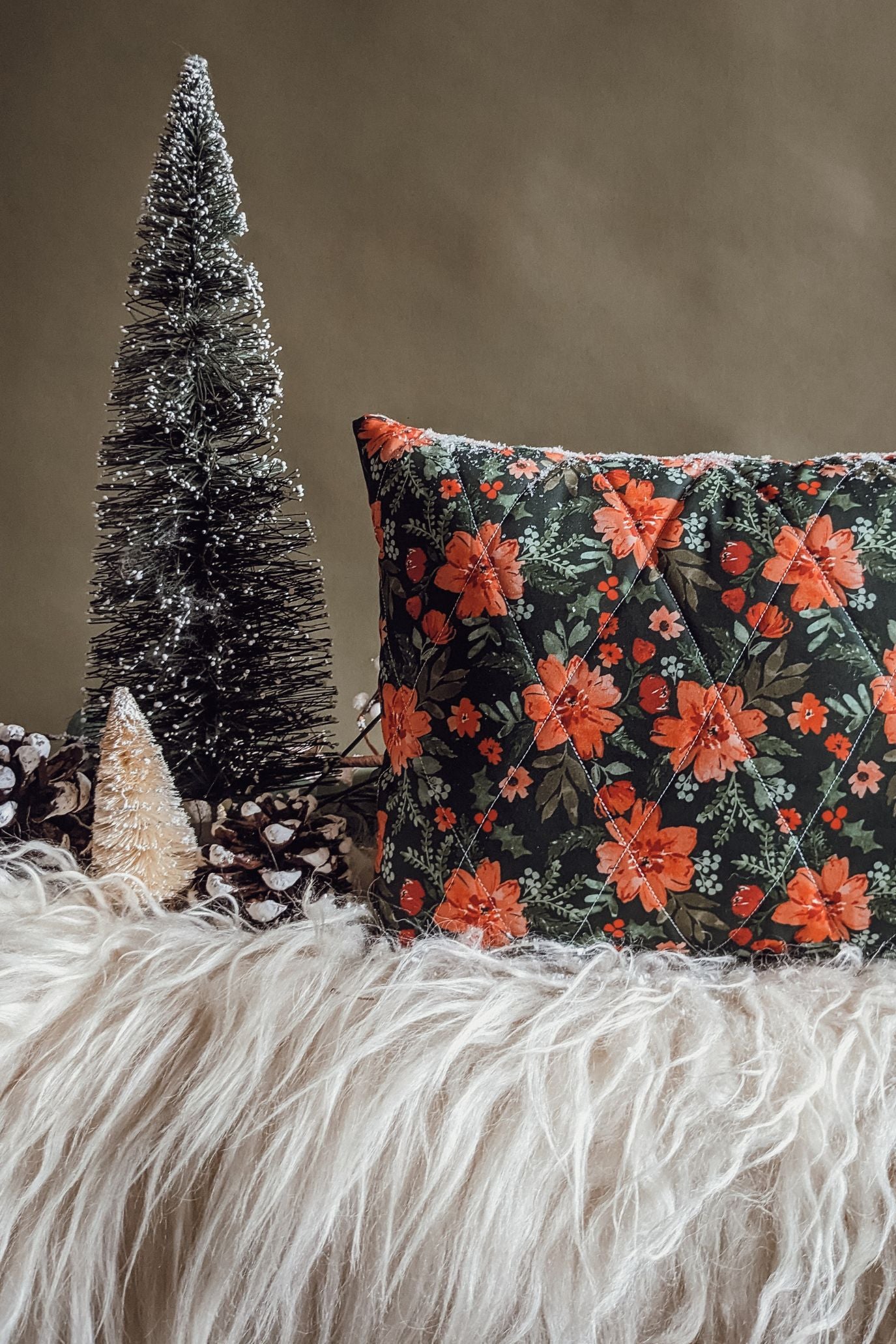 'Christmas Bloom' Quilted Cushion