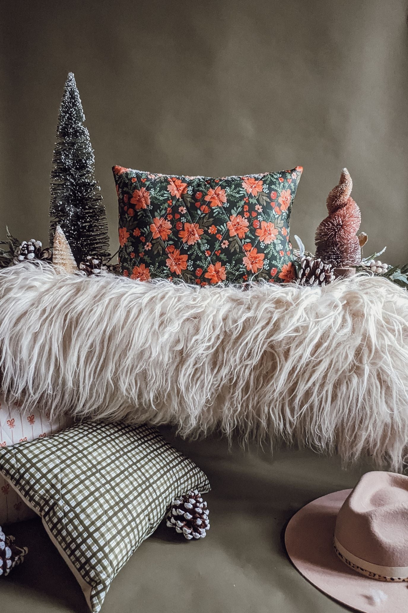 'Christmas Bloom' Quilted Cushion