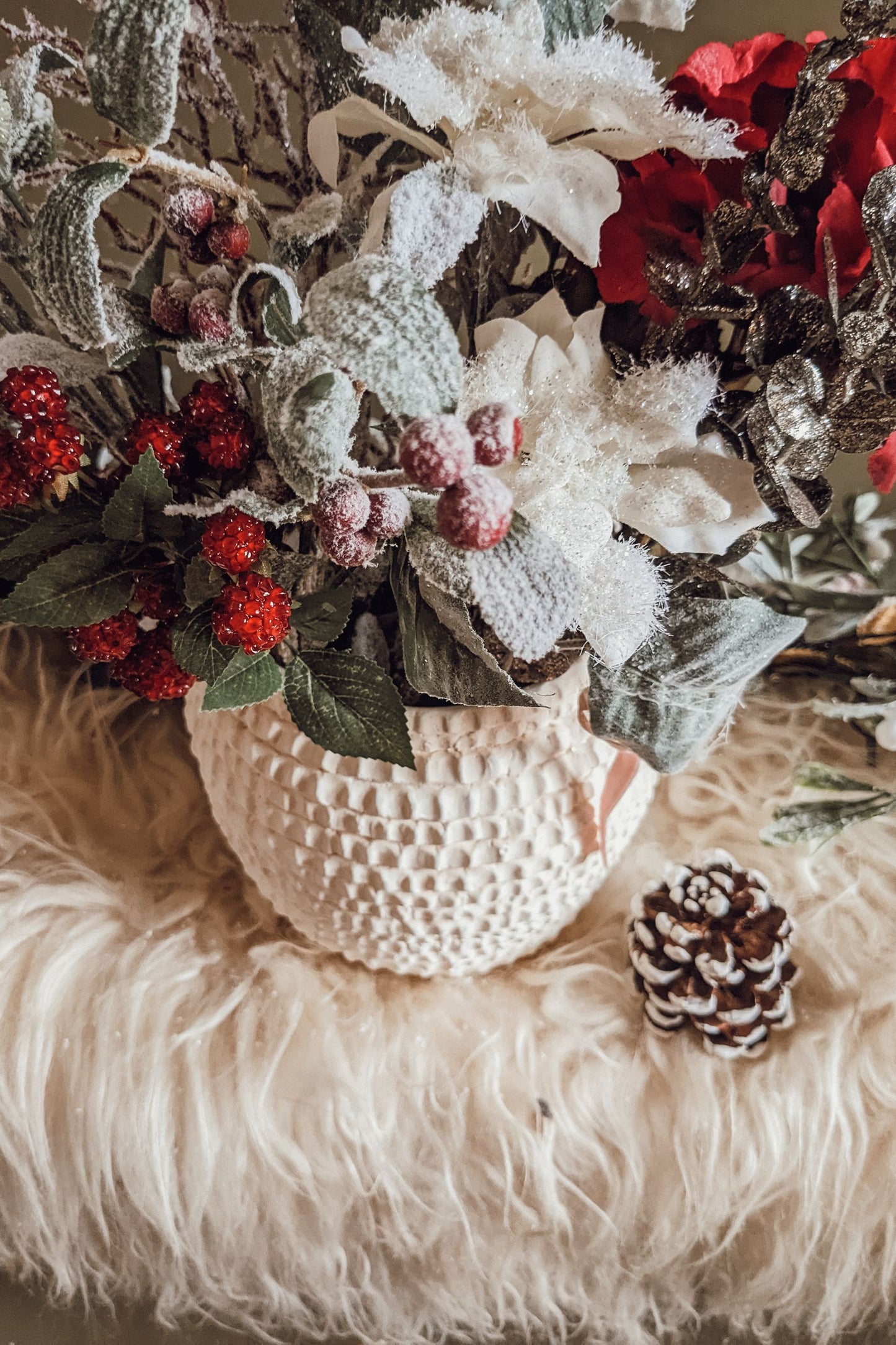 'Let It Snow' Large Textured Garden Vase