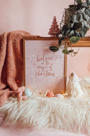 'Believe In The Magic of Chirstmas' Art Print